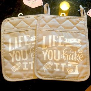 Life is what you bake it pot holders